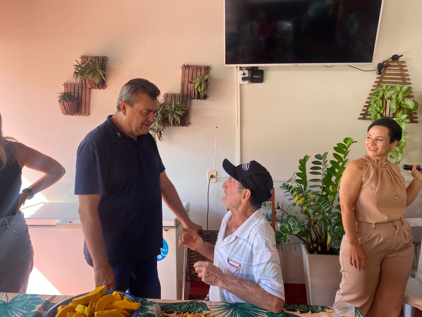 Prefeito visita Lar dos Idosos em Primavera do Leste