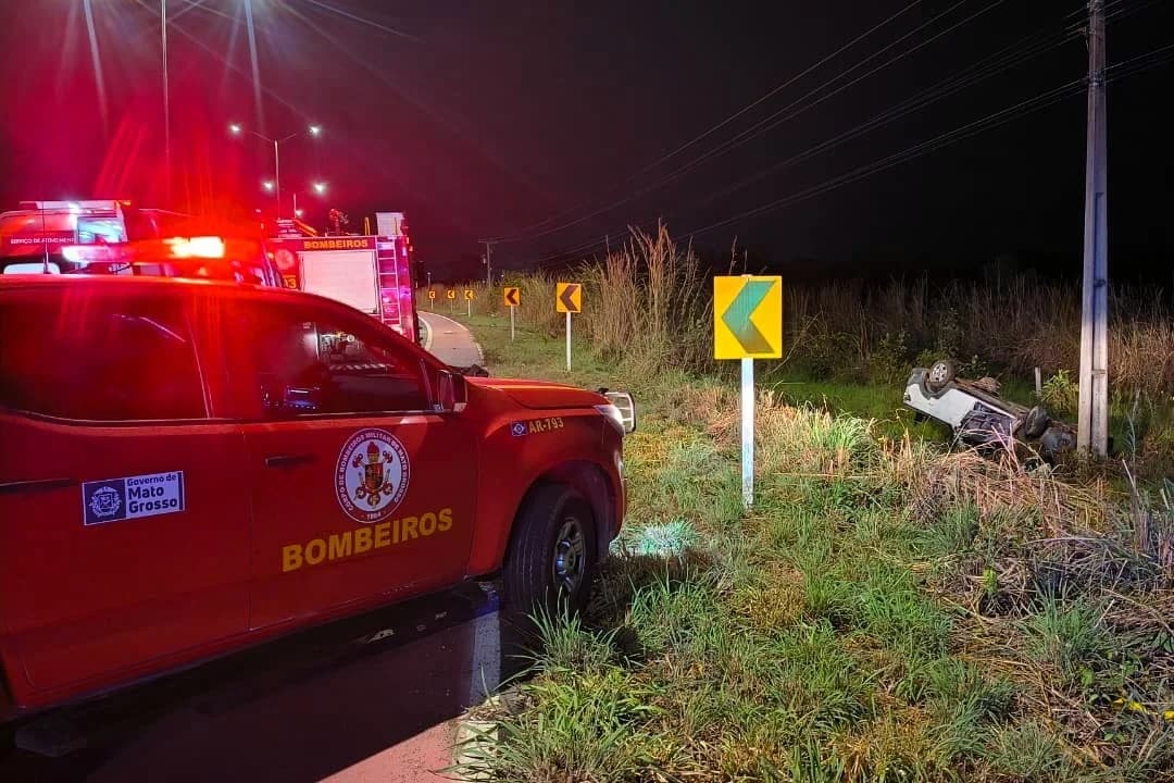 Adolescente grávida fica gravemente ferida em capotamento em MT