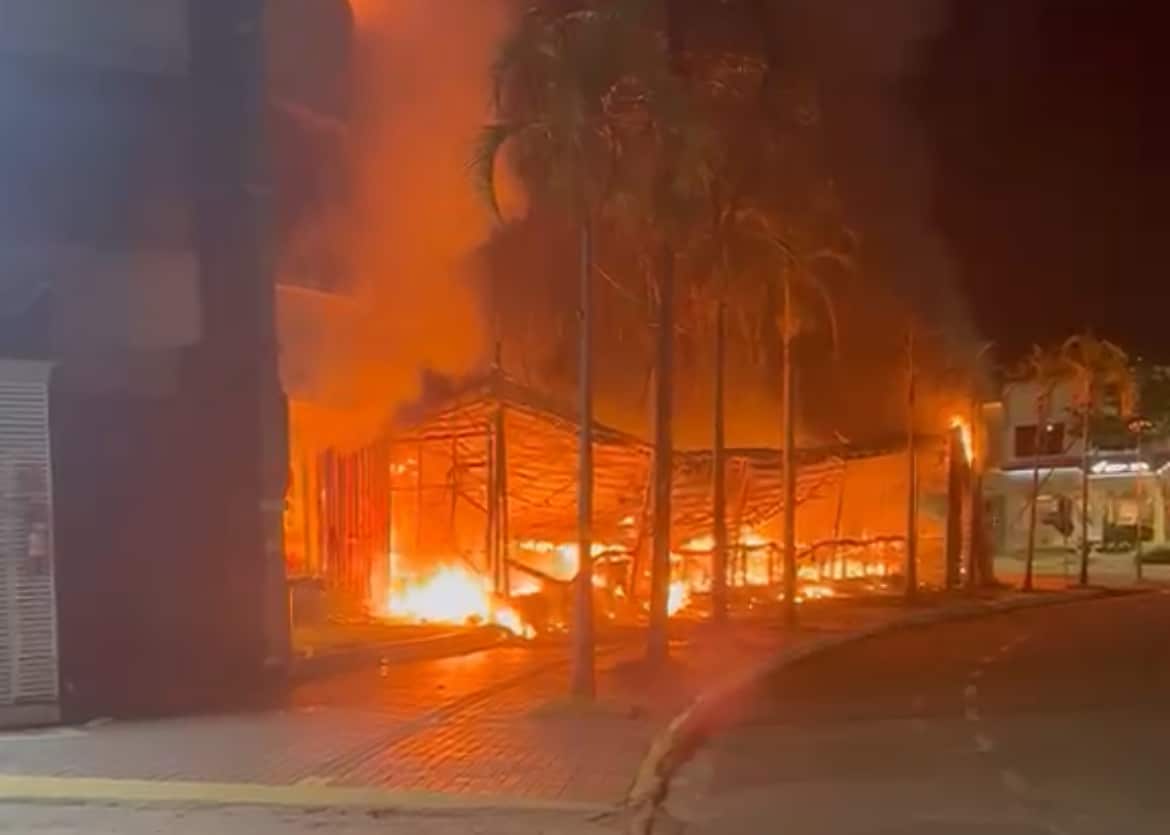 Incêndio destrói bar tradicional em Sinop na madrugada