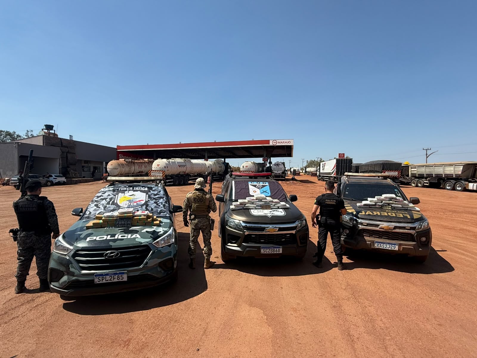 Caminhão-tanque com drogas avaliadas em R$ 1,8 mi é interceptado em MT