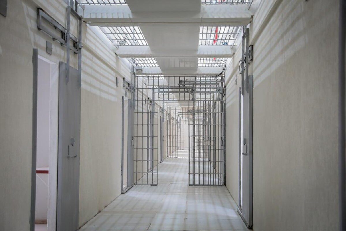 Detento com câncer em MT é intubado à espera de UTI em Cuiabá