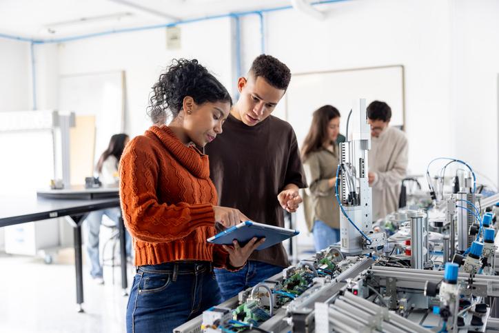 Ensino Médio técnico em três escolas de Primavera do Leste