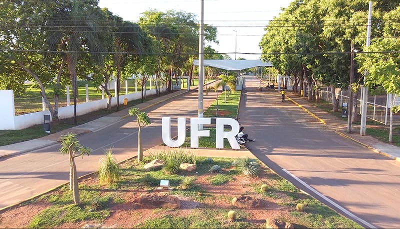 Estudante é expulsa de universidade após zombar de colega em MT