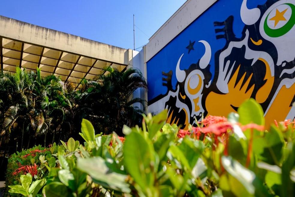 Feriado de Nossa Senhora Aparecida altera expediente em Mato Grosso