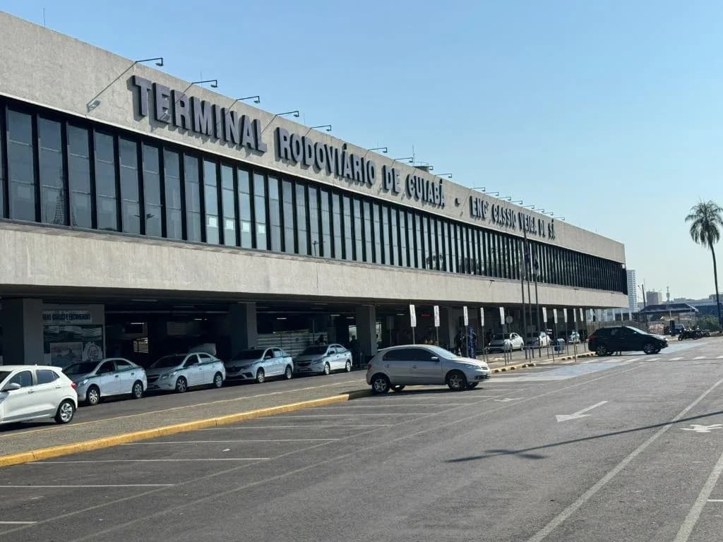 Feriado terá comércio aberto e 20 mil pessoas na rodoviária em Cuiabá