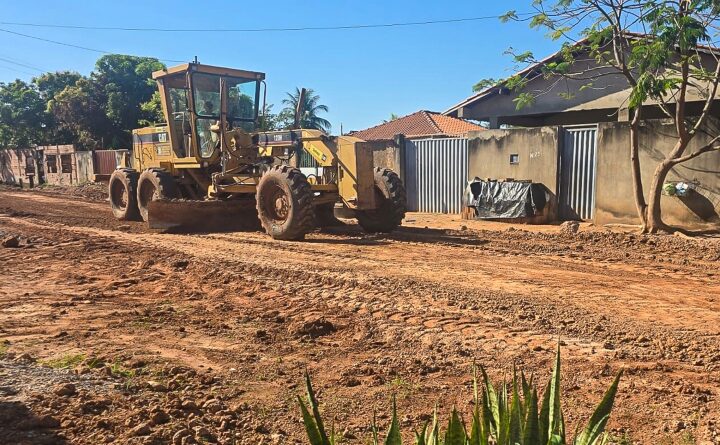 Frente de obras melhora quatro bairros em Cáceres