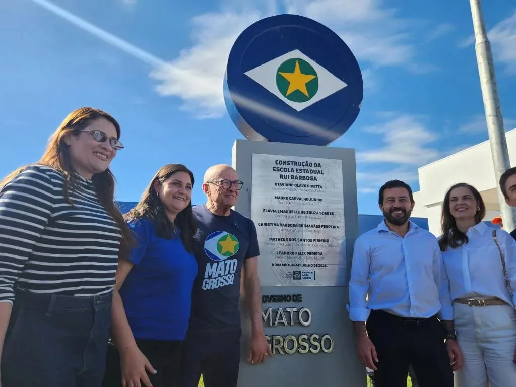 Governo entrega duas escolas e amplia investimentos em Nova Mutum MT
