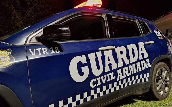 Homem é preso após cobrar droga e destruir bens da irmã em Lucas do Rio Verde