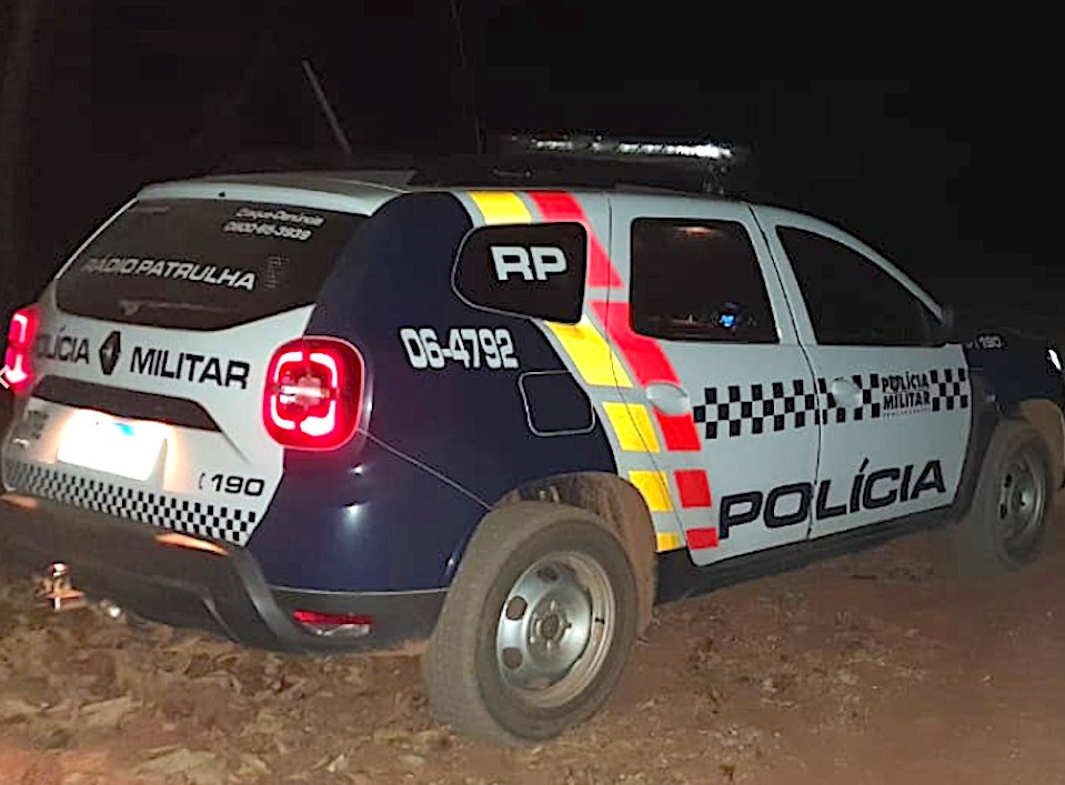 Idosa é presa suspeita de matar marido a facadas em Alta Floresta