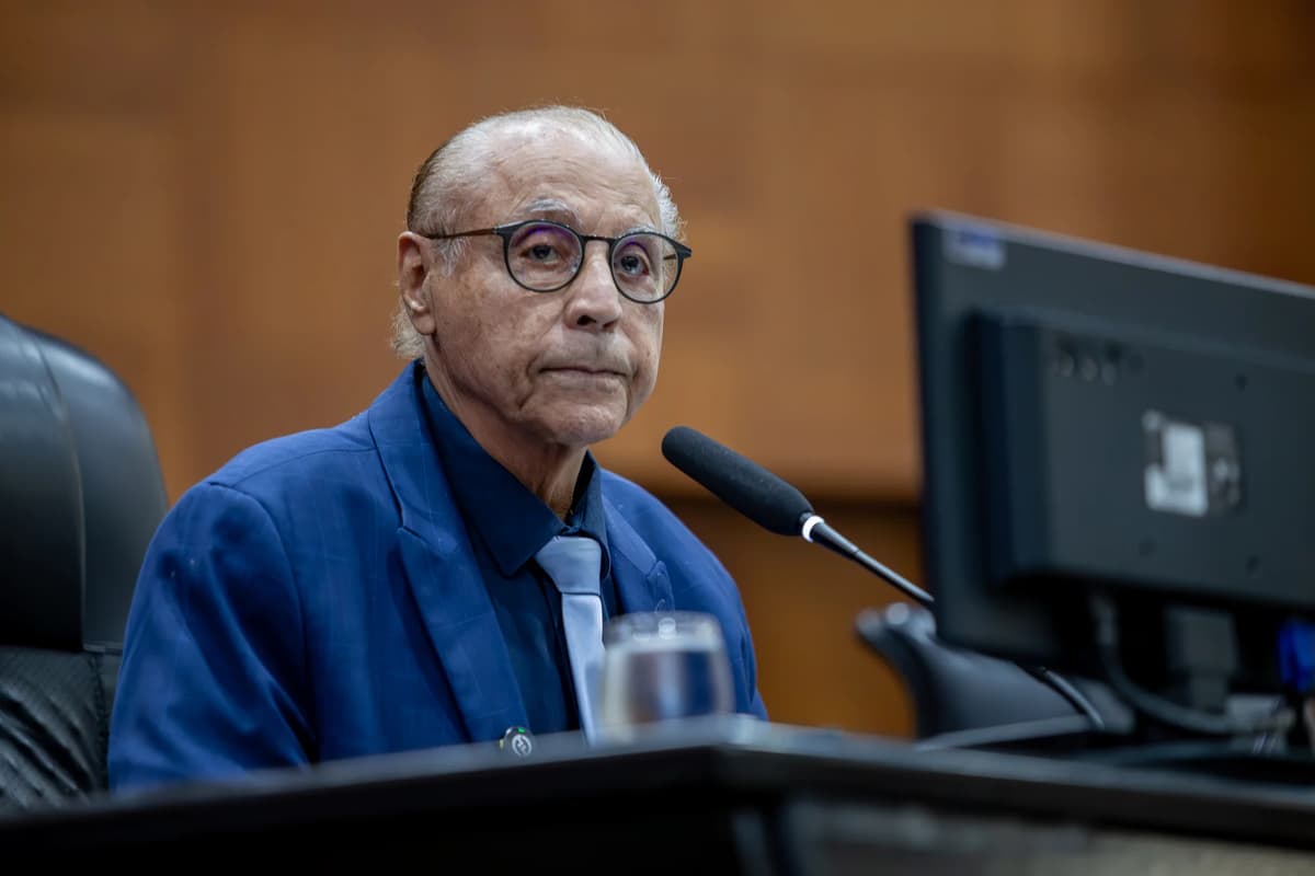 Júlio Campos descarta deixar o União Brasil em Mato Grosso