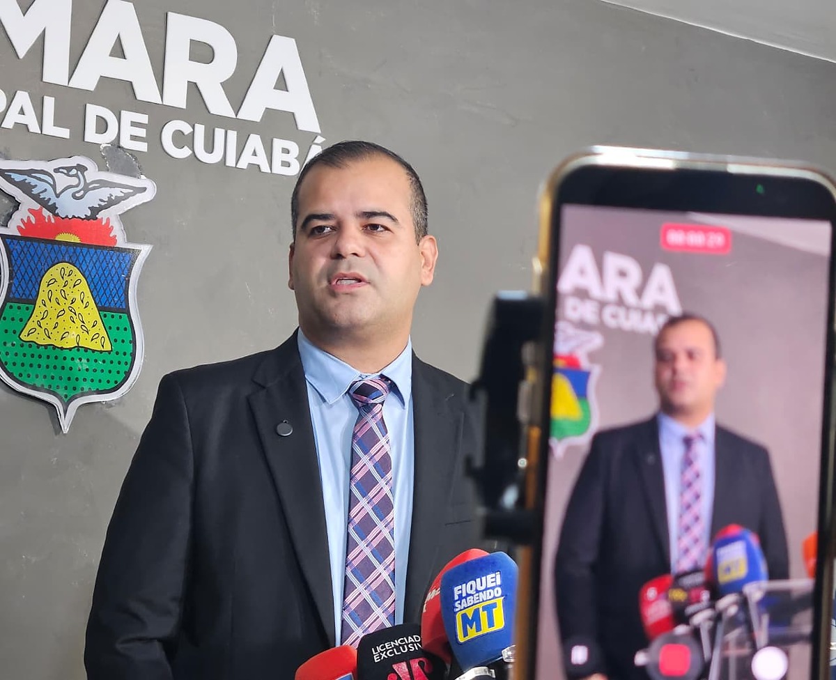 Lei garante a pais acesso a materiais em escolas de Cuiabá, MT