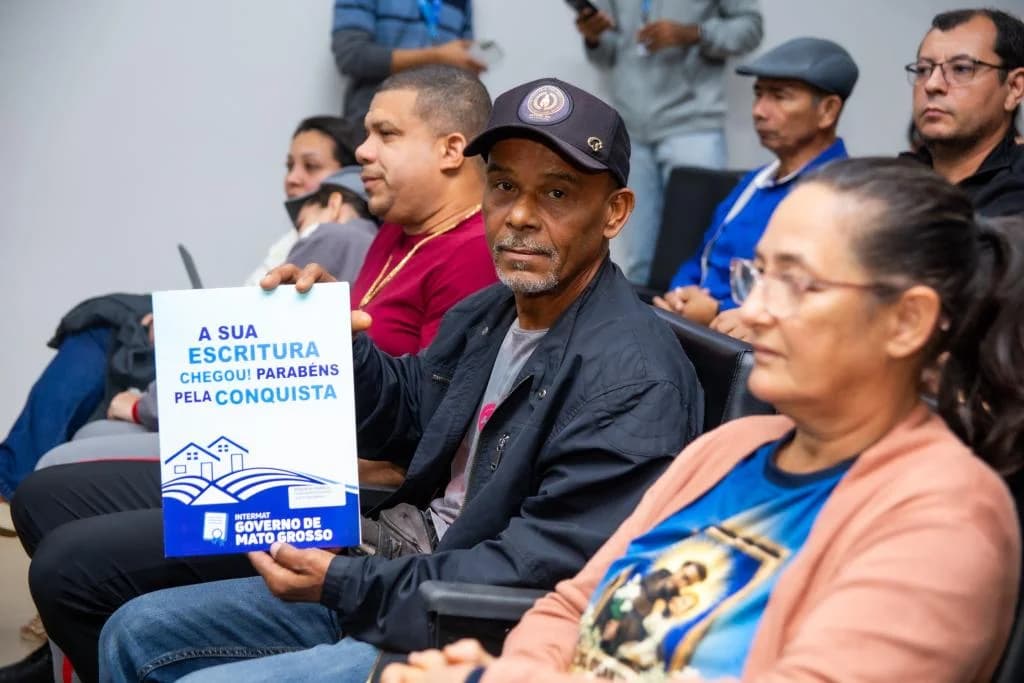 Mais de 5 mil famílias conquistam escrituras definitivas em MT