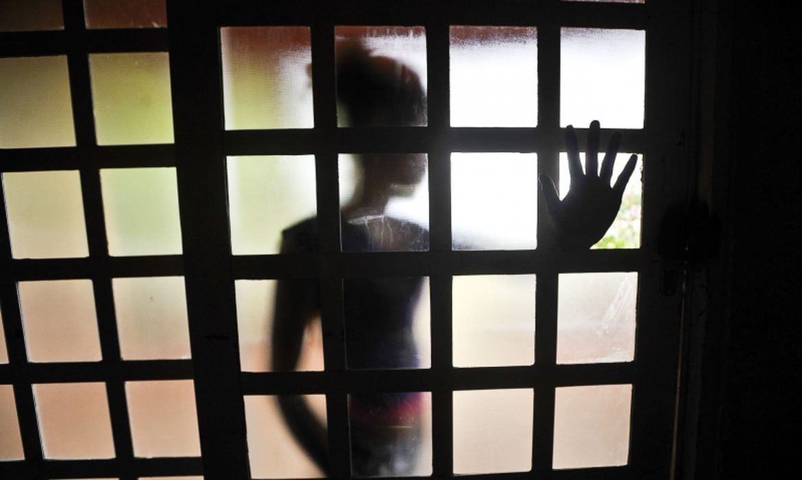 Mato Grosso cria cadastro estadual para condenados por estupro