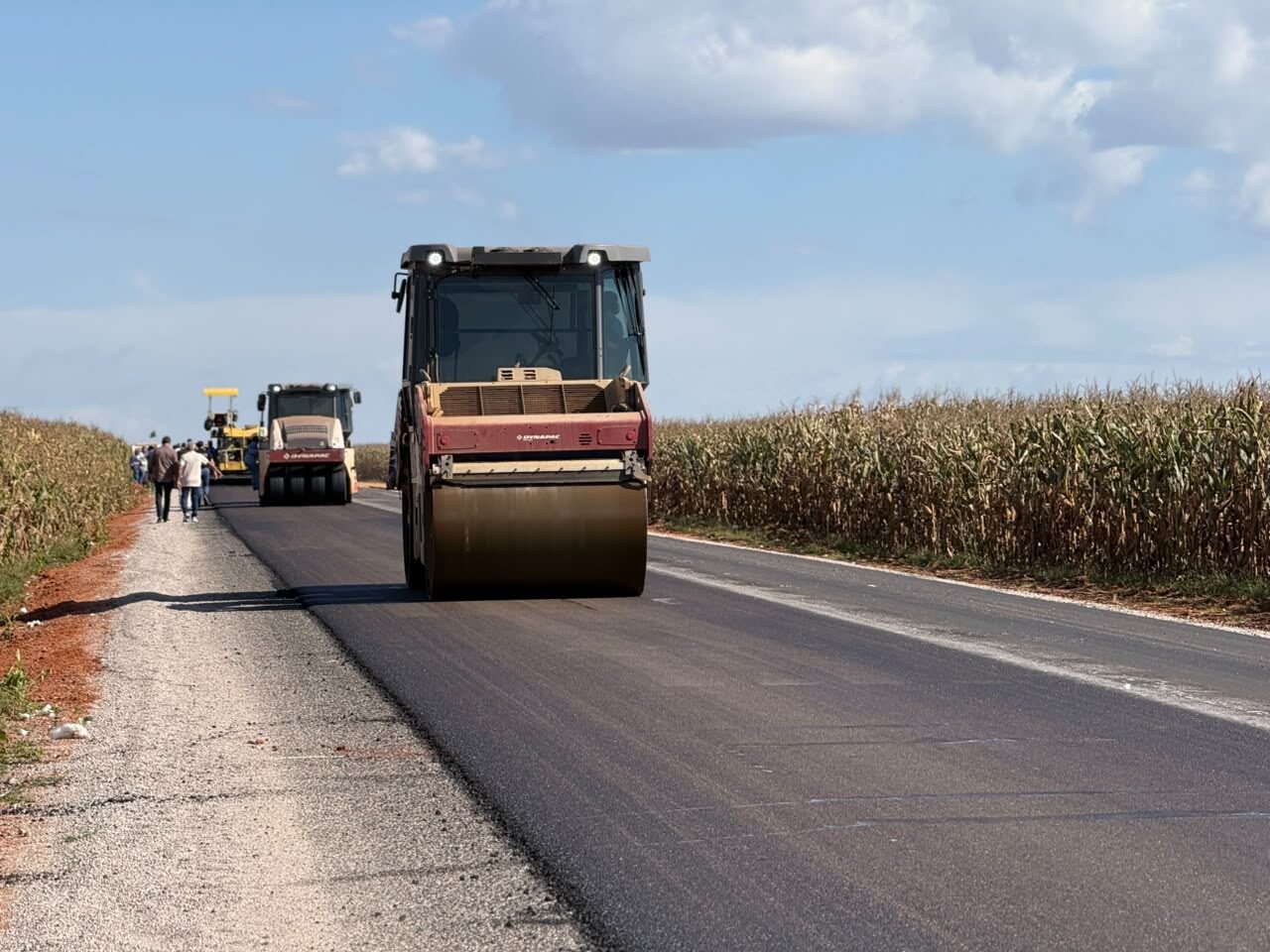 MT-486 ganha novo asfalto e ponte reforça acesso em Primavera