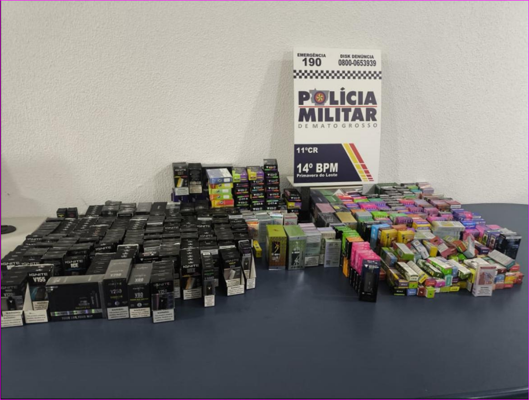 PM apreende mais de 750 vapes em loja de fachada no Buritis