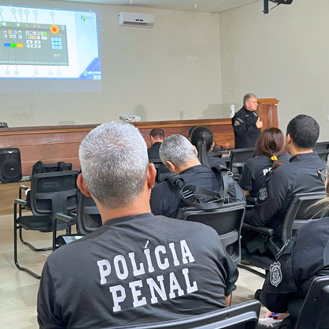 Policiais penais de MT são capacitados em operação de scanners