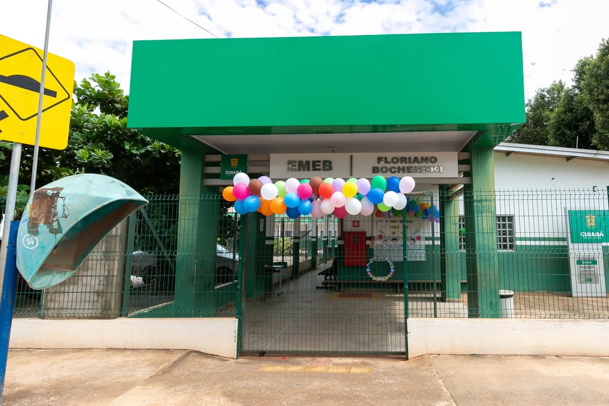 Prefeitura de Cuiabá paga férias de profissionais da educação