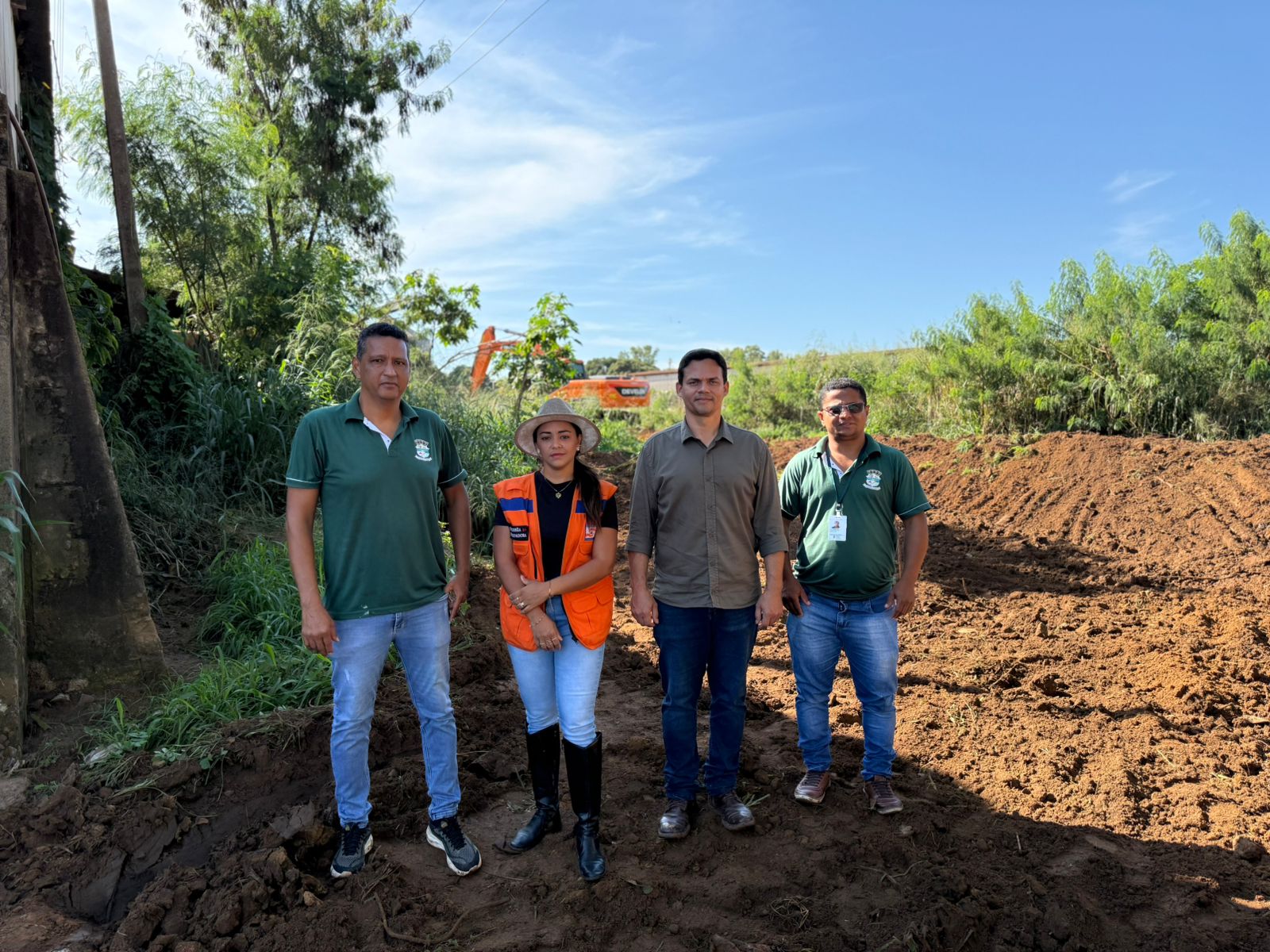Prefeitura vistoria áreas alagadas em Primavera