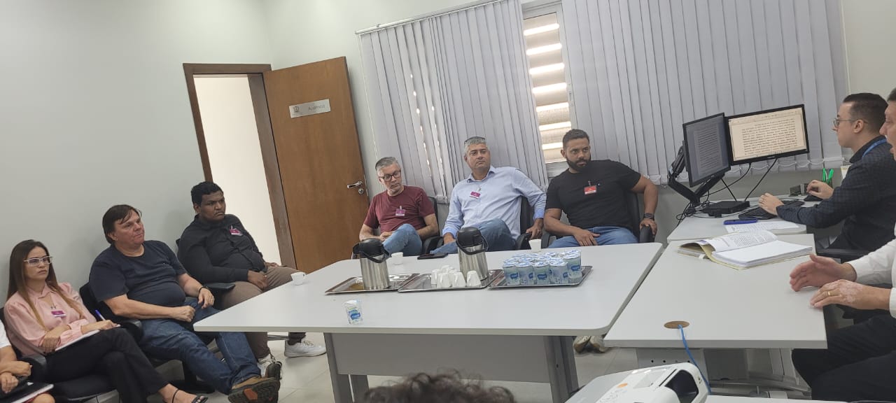 Regularização fundiária avança em reunião no Judiciário de Primavera do Leste e mira 12 áreas