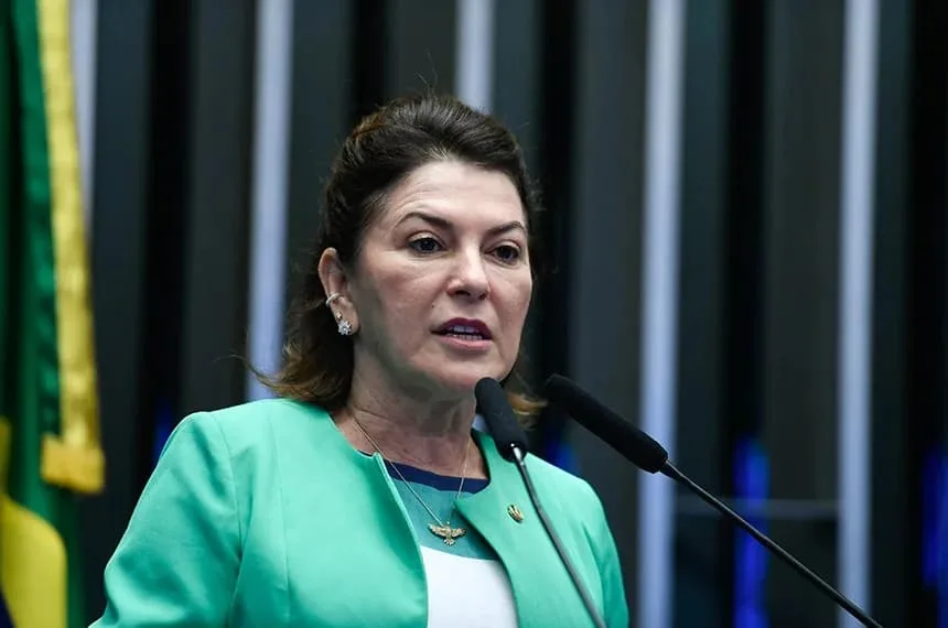 Rosana culpa Janaina e lamenta corte em chapa federal em MT