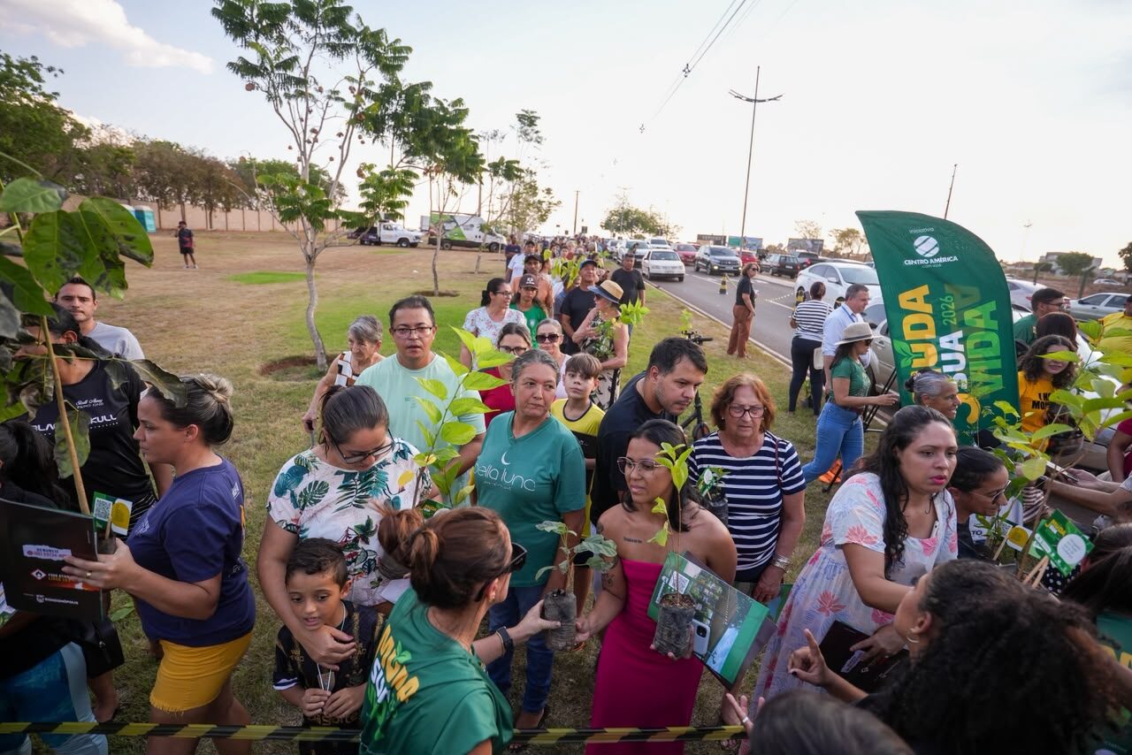 Seis mil mudas são distribuídas à população em Rondonópolis