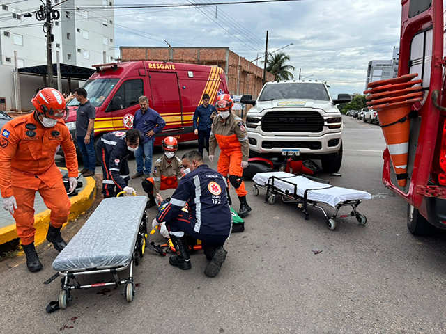 Sorriso: Idosa e criança ficam feridas em batida entre Biz e RAM