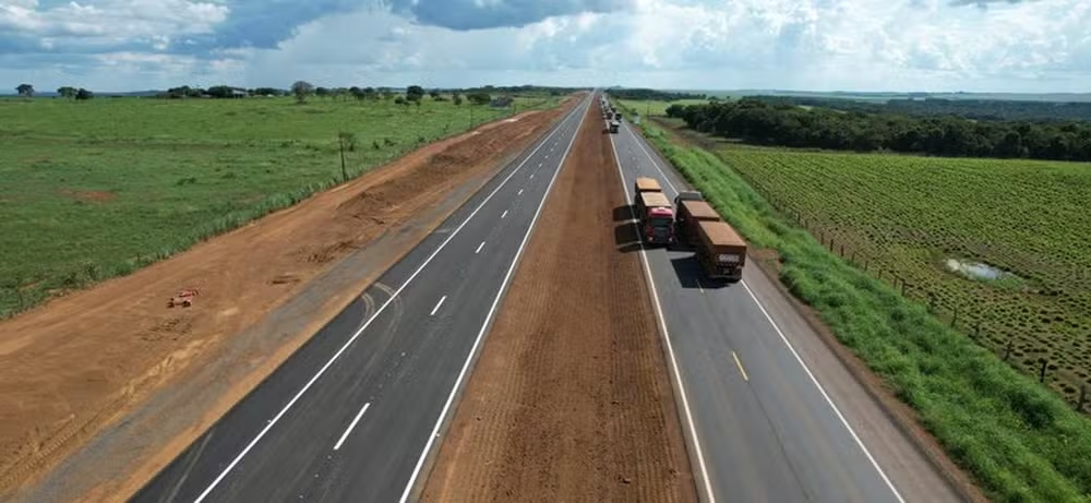 TCE-MT suspende contrato de R$ 133 mi na BR-163