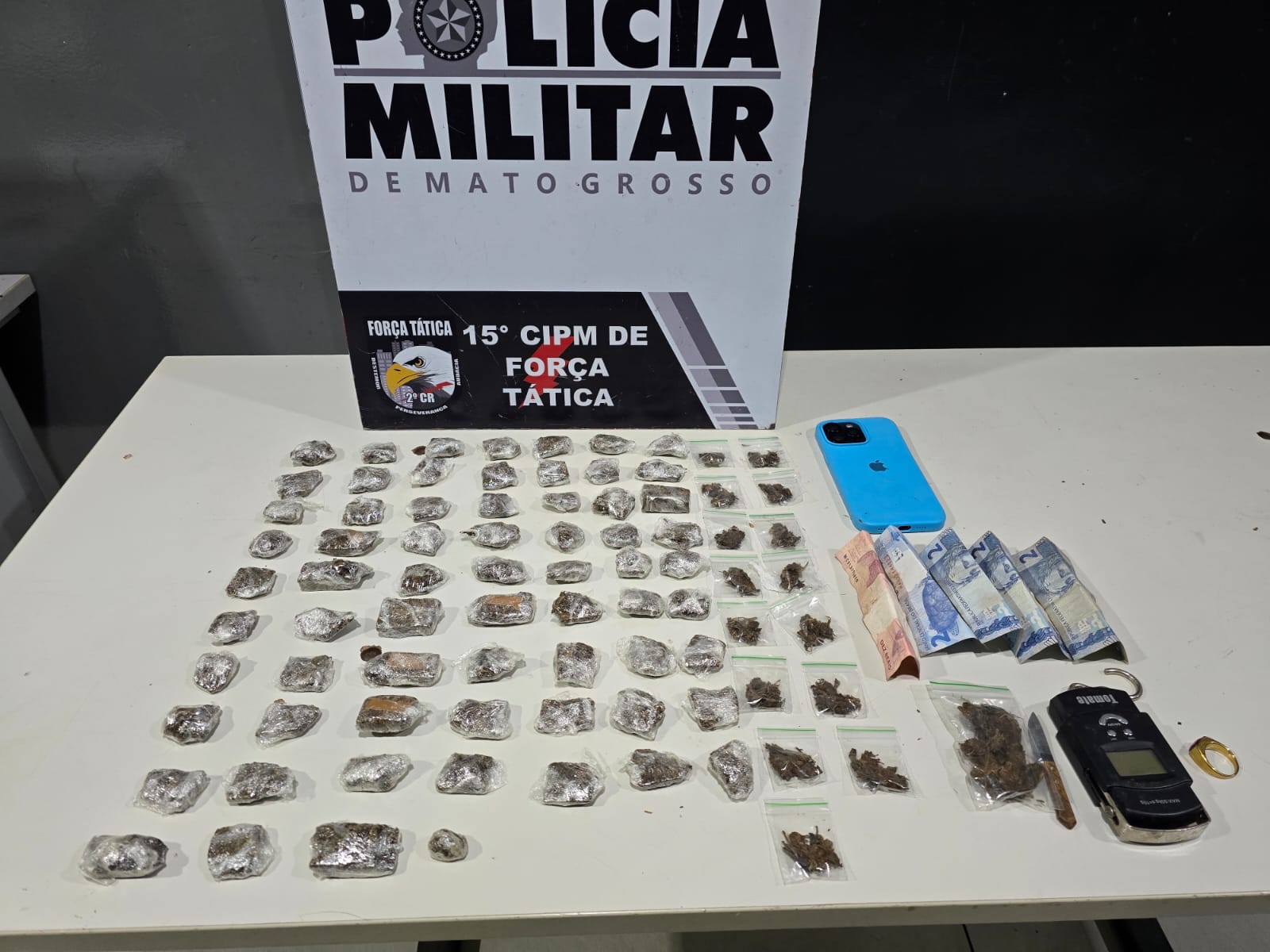 Tráfico de drogas resulta em prisões e apreensão em Várzea Grande, MT